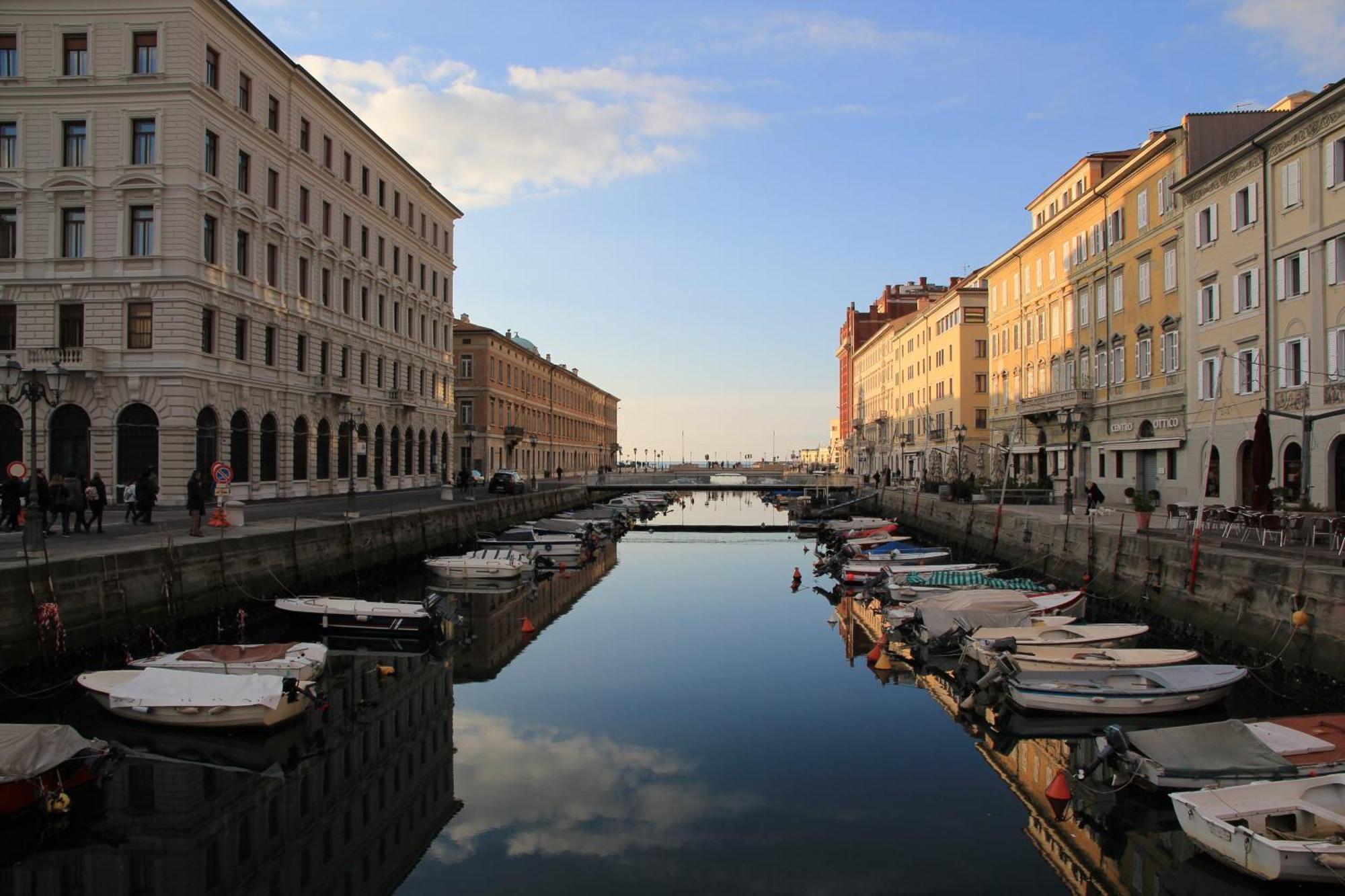 Myway Trieste Rooms Eksteriør billede